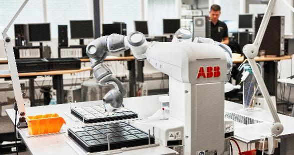 verslai Šiandien: robotai padeda ir mažiesiems gamintojams Padidėjes