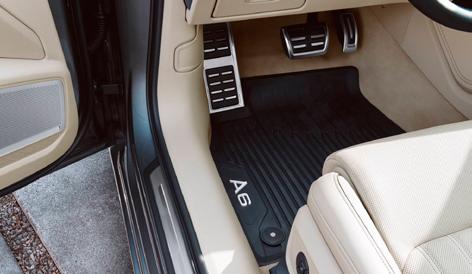 Audi A6 priedai Bagažo skyriaus padėklas Ištobulinta jūsų bagažo skyriaus apsauga. Patvarus, plaunamas. Naujas kraštelis dar patikimiau sulaiko skysčius ir purvą.