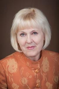 Notarų atestacijos komisijos narė - Klaipėdos miesto 1-ojo notarų biuro notarė Aldona Kundrotienė. Notare dirba nuo 1990 m. rugsėjo 6 d.
