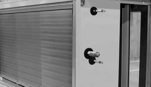 VERSO PRO Oro šildytuvai Vandeniniai oro šildytuvai Standartiškai naudojami šildytuvai pagaminti iš vario vamzdelių ir aliuminio plokštelių (tarpeliai 2,5 arba 3 mm).