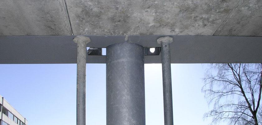 1.1.2. Konstrukcijos elgsena Montavimo stadija,,deltabeam sija dirba kaip plieninė sija iki tol kol betonas po užpildymo pasiekia reikiamą stiprumą.