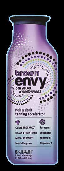Priešdeginantis, lygiai ištepkite kūną Brown Envy ir patirkite vieną iš Taičio legendinių egzotinės ir gražios odos