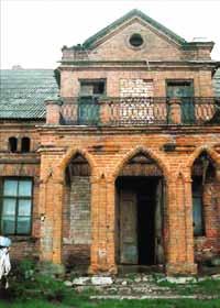 Tarpukario Lietuvoje Vinkšnupiai priklausė Gavrilkevičiams, kurie ir pastatė iki dabar išlikusius neoklasicistinio stiliaus rūmus su arkadiniu portiku ir balkonu.