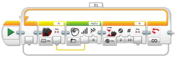 Garso programavimo bloke parinkite režimą Play File, o pasisveikinimo frazę suraskite LEGO Sound Files aplanke Communication.