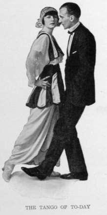 1913 m. tango išpopuliarėja Europoje Su tango atėjimu pradeda keistis mados: nebenešiojami korsetų ir didelių sijonų.