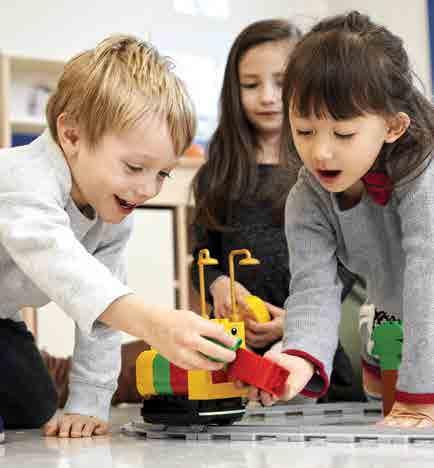 22 KONSTRAVIMAS, PROGRAMAVIMAS IR ROBOTIKA Jaunojo programuotojo ekspresas 45025 242,30 Naujasis LEGO Education traukinys Programuotojo ekspresas - tai kūrybingas, intuityvus ir universalus