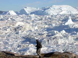 .. Apie patį Kangia (Ilulisato) fiordą ir ledkalnius įdomios medžiagos yra surinkęs ir publikavęs mūsų ekspedicijos dalyvis P. Šinkūnas, kuria dabar ir pasinaudosiu (Šinkūnas, 2007).