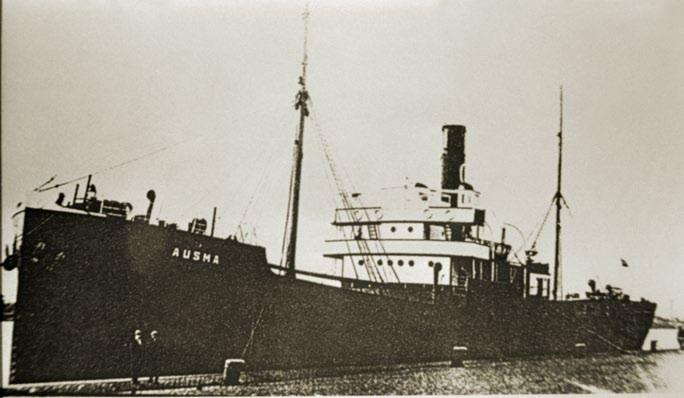 Garlaivis PRUSSIA II Steamship PRUSSIA II Pastatytas 1903 m. Didžiojoje Britanijoje 1914, 1923 1925 m. priklausė Klaipėdos bendrovei A.H.Schwedersky Nachf. 1923 1925 m. plaukiojo su Lietuvos vėliava Built in Great Britain in 1903 Property of Klaipėda A.