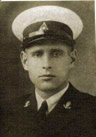 Alfonsas Girkšas (1907 1963 02 23) Laivų mechanikas. Gimė Barstyčiuose, Sedos vlsč. 1937 1939 m. plaukiojo mechaniku garlaiviais VADAS, KRETINGA ir UTENA. 1947 1956 m. išbuvo lageryje.