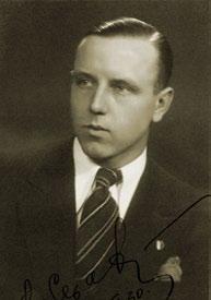 Liudvikas Serafinas (1911 11 07 (21) 1941 08 14) Laivų kapitonas. Gimė Liepojoje. Kaune baigė du pradžios mokyklos skyrius, penkias Aušros gimnazijos klases. 1931 1936 m.