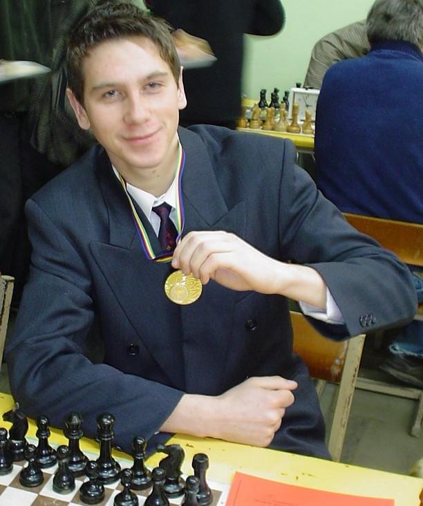26 2005 metais: Raketų kosminio modeliavimo jaunių komanda (treneris V. Karmonas) iškovojo Europos bronzos medalius. Ž.