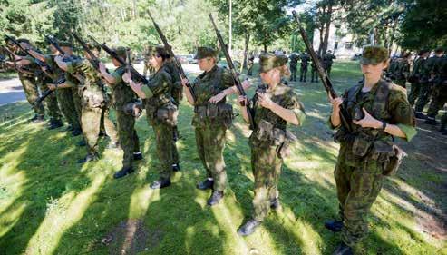 Šie kariai papildė Krašto apsaugos savanorių pajėgose (KASP) jau tarnaujančių karių gretas.