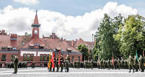 2017 07 14 Klaipėdos universiteto kiemelyje iškilmingai paminėta Sausumos pajėgų diena.