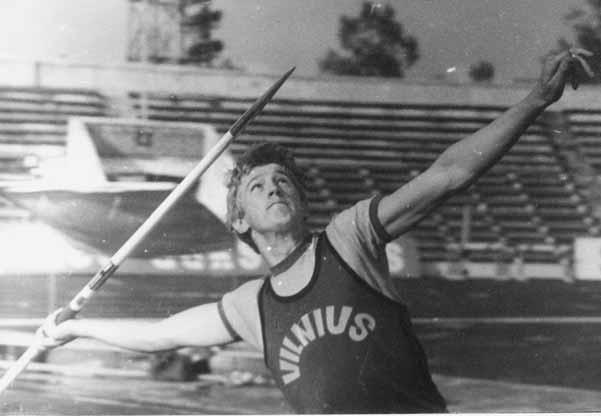 Tai matome iš fi nansavimo: liūto dalis atitenka krepšiniui, o lengvajai atletikai ir kitoms sporto šakoms lieka tik trupiniai.