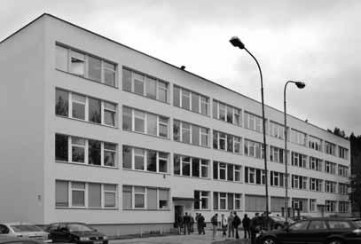 Papasakokite apie VGTU vykdomus projektus plačiau. Projektai esti dviejų tipų: kietieji ir minkštieji. Kietieji projektai dar yra vadinami infrastruktūros gerinimo projektais.