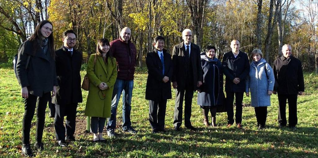 17 Skuodo miesto parko atnaujinimo darbų pabaiga pažymėta itin iškilmingai 2018 m. spalio 31 d.