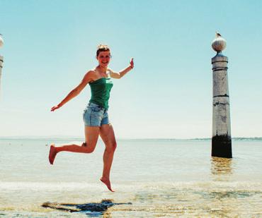 Laimės šokis Lisabonos pakrantėje. Įsimintina diena Šri Lankoje su kurčiaisiais.