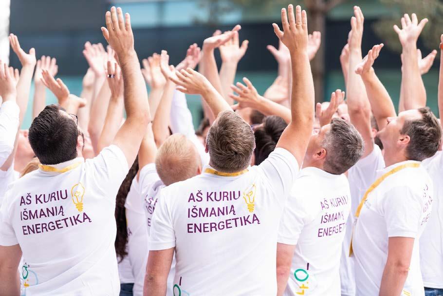 Atsakomybė socialinėje srityje Lietuvos energijos grupė remia ir gerbia tarptautinę žmogaus teisių apsaugą savo įtakos