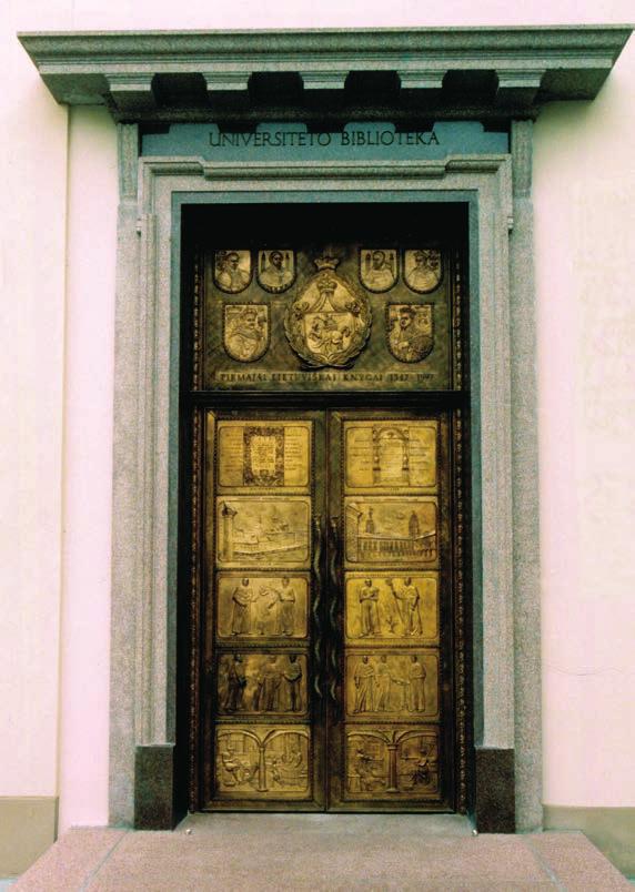 Paminklinës durys pirmajai lietuviðkai knygai.