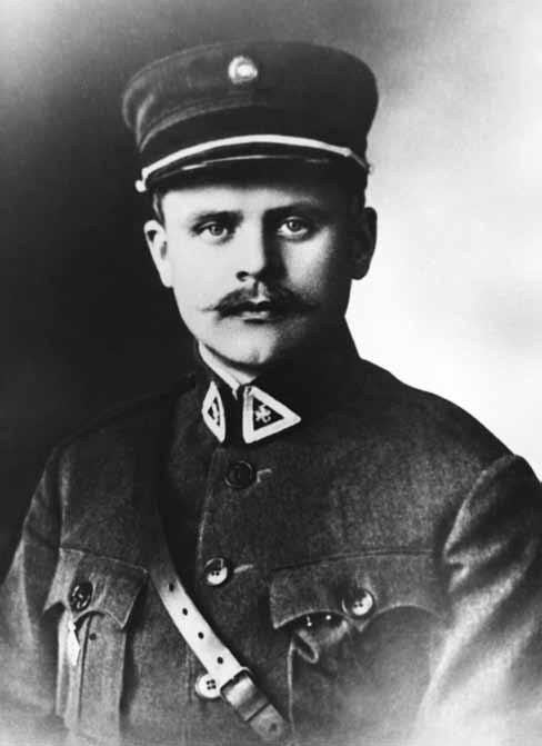 Sugrįžęs į Lietuvą žemės saujele (apie Ministrą Pirmininką Antaną Merkį) Aušra Jonušytė Kupiškio etnografijos muziejus Jauniausias iš trijų Merkių vaikų Antanas 1912 m.