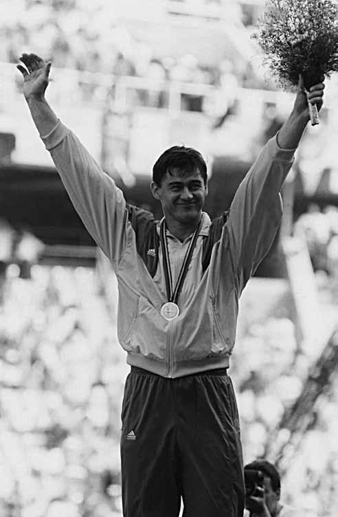(1992 ir 1996 metais jie tapo Barselonos ir Atlantos olimpinių žaidynių bronzos medalininkais; pastarosiose žaidynėse be Chomičiaus).