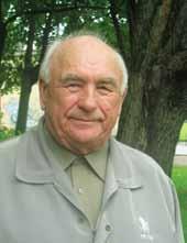 Išėję negrįžti Zenonas Petras Vaškevičius 1931 09 07 2017 09 15 Profesinės dienos išvakarėse, ką tik pradėjęs eiti 87-us gyvenimo metus, širdies ligų palaužtas mirė nusipelnęs šalies miškininkas