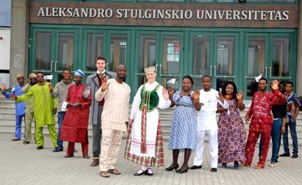 Universiteto strategijoje numatomas pagrindinis tikslas kurti ir skleisti mokslo žinias, nuoširdžiai siekti kad kiekvienas Lietuvos žmogus turėtų