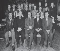P.Raslanas (pirmos eilës viduryje) su grupe RASLANAS Petras [g. 1914.III.25 Rygoje] rev. judëjimo veikëjas. LTSR nusipelnæs teisininkas (1974). TSKP narys (1938; iki 1940.X priklausë LKP).