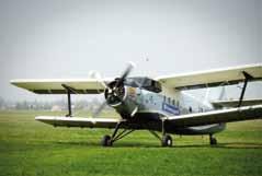 parašiutais. 1977 m. įsteigtas Marijampolės aeroklubas puoselėja gilias aviacijos tradicijas.