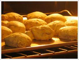 Gamybos procesas Ką daryti, kad sausainiai iškeptų tolygiai?