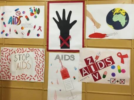 Pasaulinės AIDS dienos minėjimas 2016 Lapkričio 30d. mokykloje buvo minima Pasaulinė AIDS diena. 13 val. mokiniai tiesiogiai stebėjo prof. dr. Sauliaus Čaplinsko paskaitą Aids: geriau žinoti.