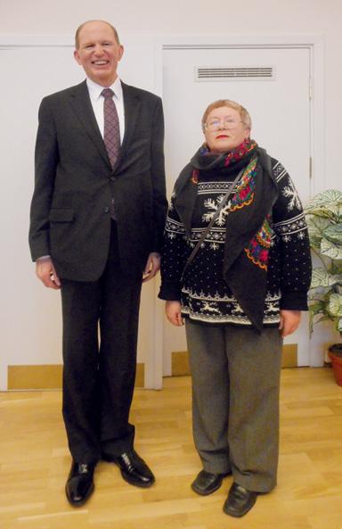 VIETINIŲ PASTARŲJŲ DIENŲ ŠVENTŲJŲ BALSAI Vadovo įtaka Tatjana Griškovskaja, Vilniaus II skyriaus narė P irmą kartą prezidentą Porterį pamačiau prieš 21 metus per Lietuvos apygardos konferenciją.