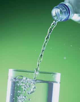Priešingai, vanduo buteliuose reguliuojamas ir testuojamas ne taip griežtai kaip vandentiekio vanduo ir nėra jokių įrodymų, kad jis sveikesnis.