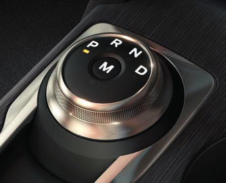 Visada turite ryšį visada turite automobilio kontrolę. 01 03 05 Naujojo Focus sumanios funkcijos ir naujos technologijos suteikia jums visišką kontrolę.
